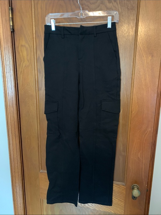 Hunter & Brown Pants - Hunter and Brown Black Cargo Jeggings with Side Pockets